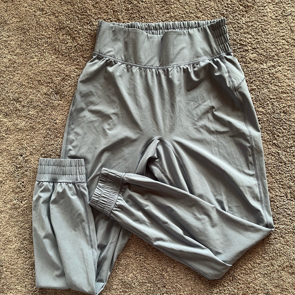 Lululemon “Sun Setter Jogger” Size 4 in Tempest Blue - Picture 7 of 11